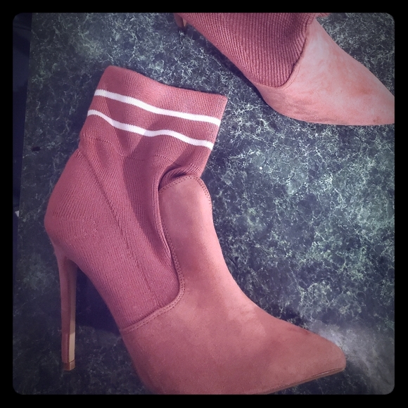 Sock Heels - Picture 1 of 1